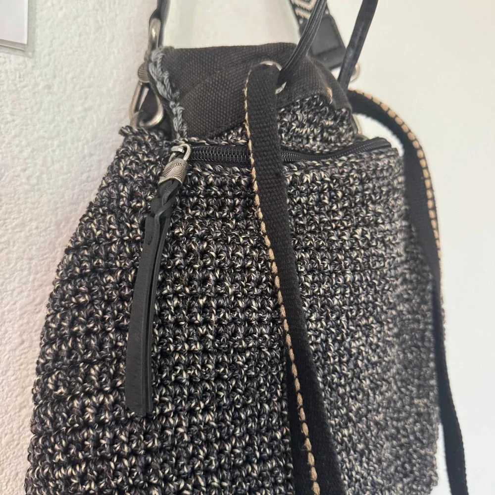 The Sak Crochet Backpack Brown Tan Marl Convertible Shoulder Bag Boho Hippie